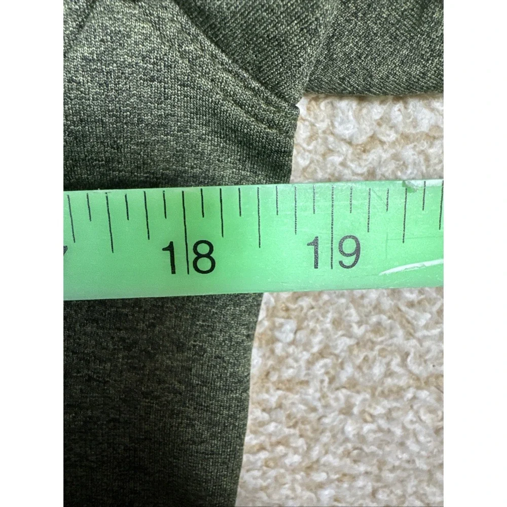The North Face Men's S Green Heather 1/4 Zip Mock Neck Zip Pocket